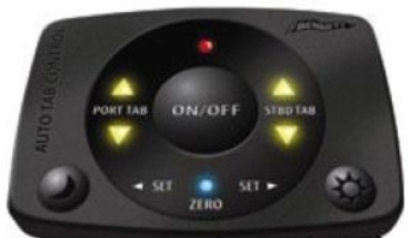 Auto Tab Control 12/24V-System für einen Steuerstand