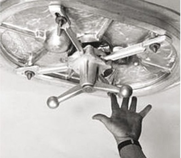 Lukenöffner innen Freeman Marine, Handrad