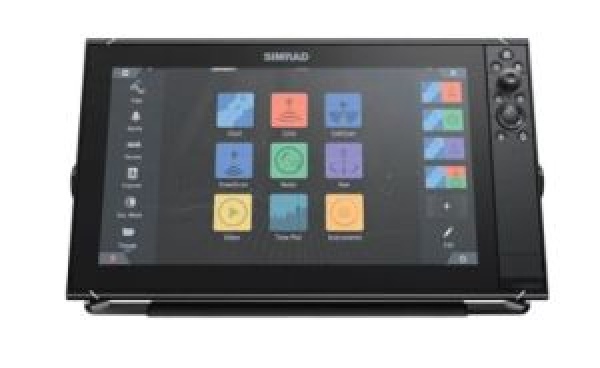 Simrad NSS16 evo3S mit weltweite Basiskarte