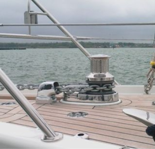 LEWMAR V6 GD Ankerwinde, 2000W 12 mm Kettennuss