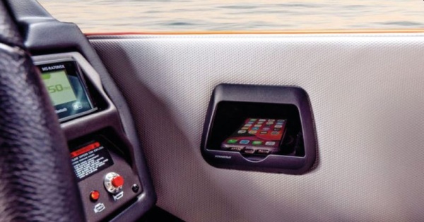 ROKK NEST - Wasserdichtes kabelloses Einbauladegerät - 3 Spulen 15 W