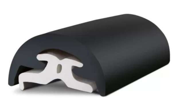 Nur Fender-Profil aus PVC, schwarz 65 mm